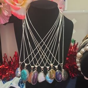 Elegant Silver Pendant Necklace Set